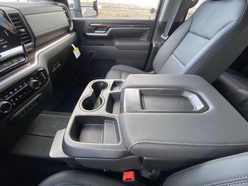 New 2026 Chevrolet Silverado 3500 LT w/ All Star Edition image 21