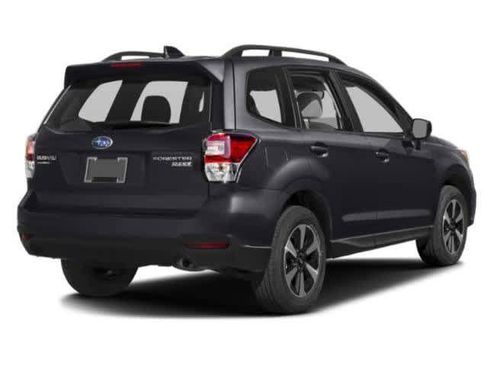 Used 2018 Subaru Forester 2.5i Premium image 3