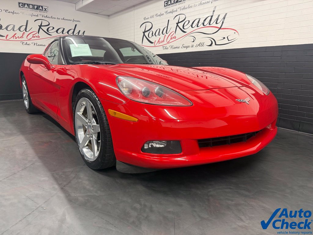 Used 2007 Chevrolet Corvette Coupe w/ Preferred Equipment Group RWD image 3
