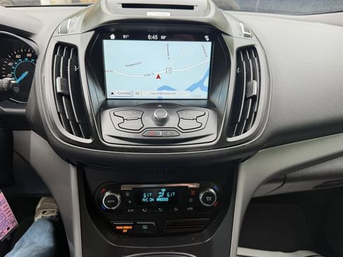 Used 2016 Ford Escape SE w/ SE Leather Comfort Package AWD/4WD image 43
