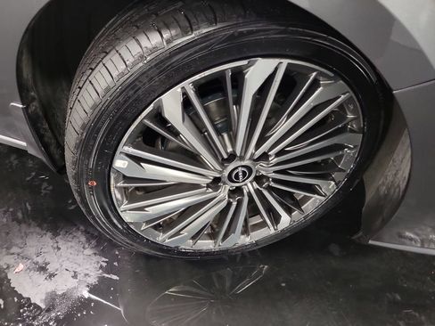 Used 2023 Nissan Altima 2.5 SL FWD image 11