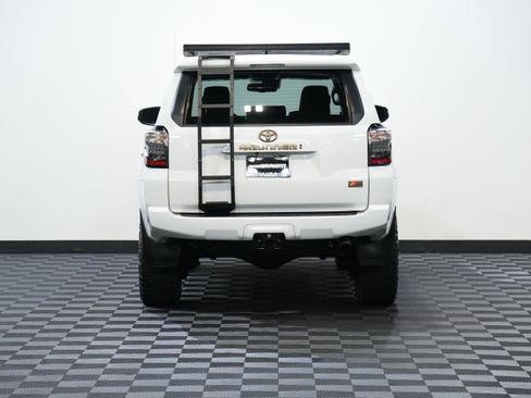 Used 2023 Toyota 4Runner 40th Anniversary SE image 7