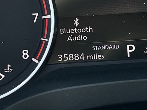 Used 2025 Nissan Rogue SV FWD image 35