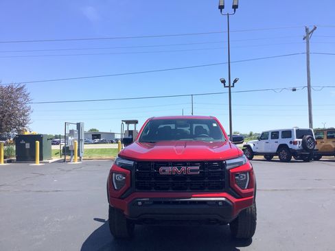 New 2026 GMC Canyon Elevation w/ Convenience Package AWD/4WD image 3