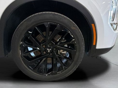 Used 2023 Mitsubishi Outlander SE Black Edition AWD/4WD image 25
