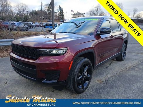 Certified 2022 Jeep Grand Cherokee L Laredo image 1