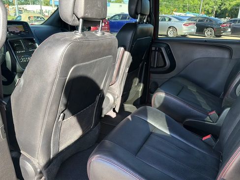 Used 2020 Dodge Grand Caravan GT FWD image 50