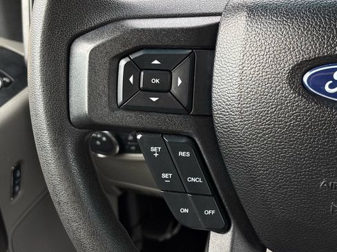 Used 2017 Ford F250 XL w/ Power Equipment Group image 33