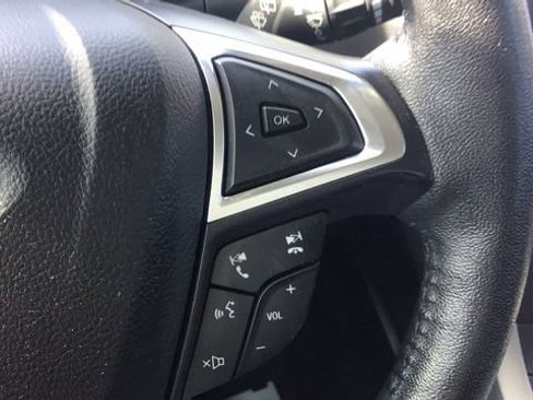 Certified 2021 Ford Edge SEL w/ Convenience Package image 23