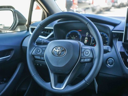 New 2026 Toyota Corolla SE FWD image 17