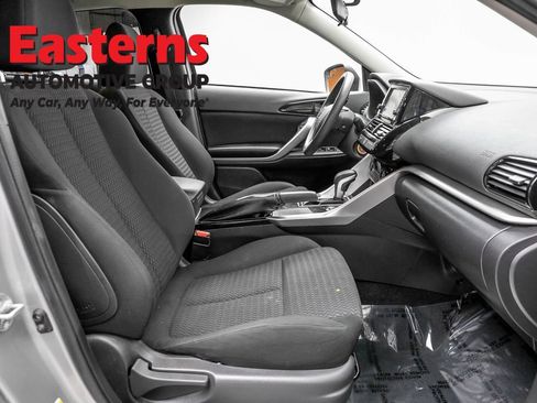 Used 2025 Mitsubishi Eclipse Cross ES AWD/4WD image 23