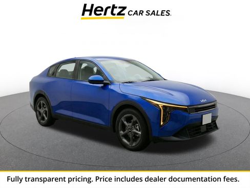 Used 2025 Kia K4 FWD image 1