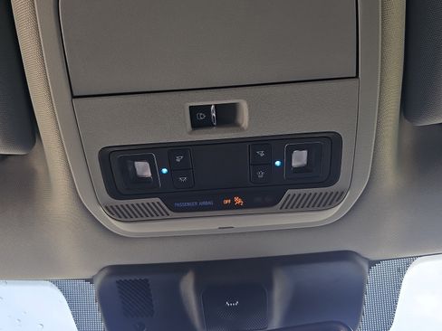 Used 2022 Ford F150 XLT w/ Equipment Group 302A High RWD image 36