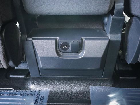 Used 2023 Ford F350 XLT w/ FX4 Off-Road Package image 32