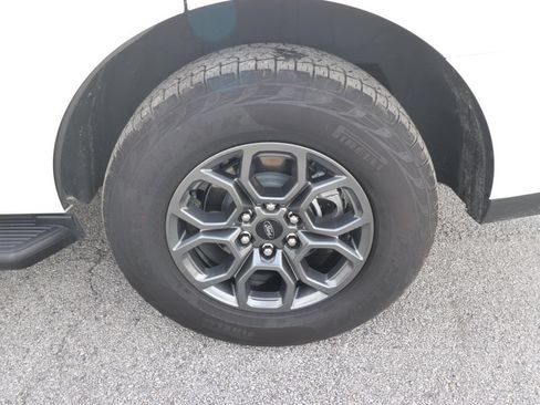 Used 2025 Ford Expedition Active RWD image 9