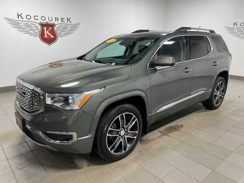 Used 2018 GMC Acadia Denali w/ Technology Package image 3