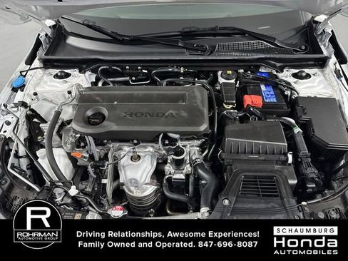 Used 2025 Honda Civic Sport image 28
