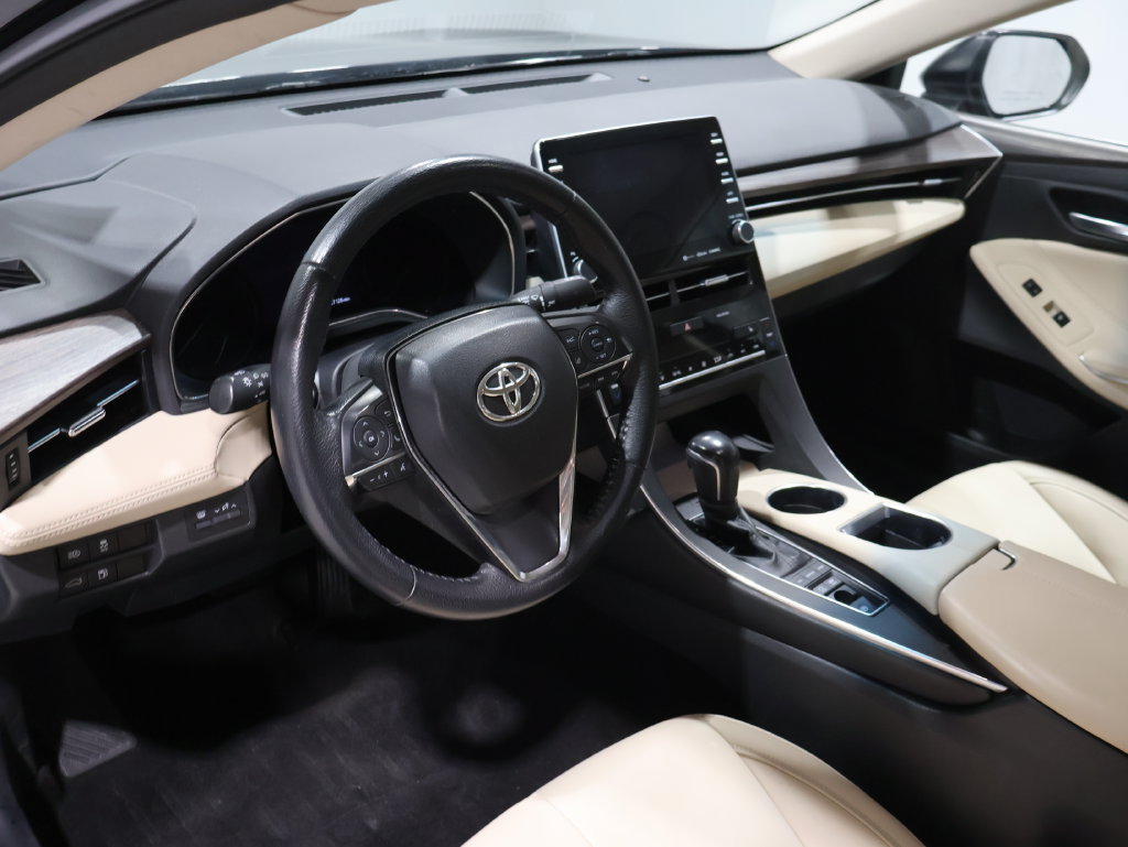 Used 2021 Toyota Avalon XLE w/ Carpet Mat Package (TMS) FWD image 14