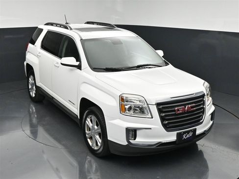 Used 2017 GMC Terrain SLE w/ Driver Alert Package I FWD image 21