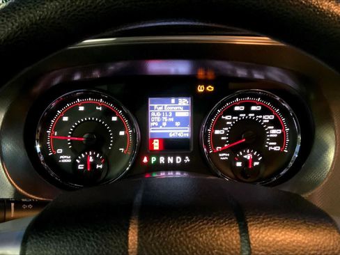 Used 2011 Dodge Charger SE image 24