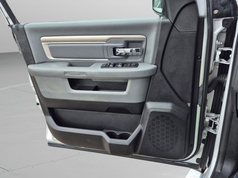 Used 2016 RAM 1500 Big Horn AWD/4WD image 20