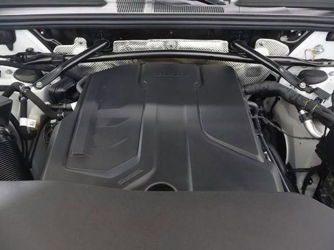 New 2025 Audi Q5 Premium Plus w/ Premium Plus AWD/4WD image 29