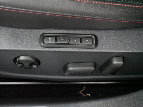 Certified 2021 Volkswagen Jetta GLI Autobahn FWD image 20