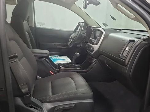 Used 2020 GMC Canyon SLE w/ Elevation Edition RWD image 10