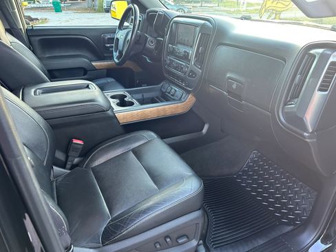 Used 2015 Chevrolet Silverado 1500 LTZ w/ LTZ Plus Package image 10