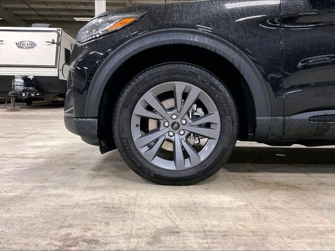 New 2026 Ford Explorer Active w/ Active Comfort Package AWD/4WD image 11