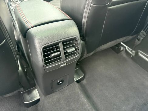 Used 2026 Ford Escape ST-Line Select w/ Tech Pack #1 AWD/4WD image 18