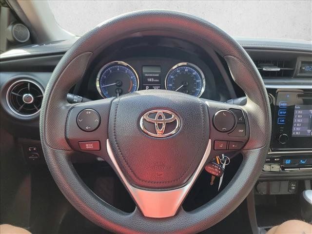Used 2019 Toyota Corolla LE FWD image 18