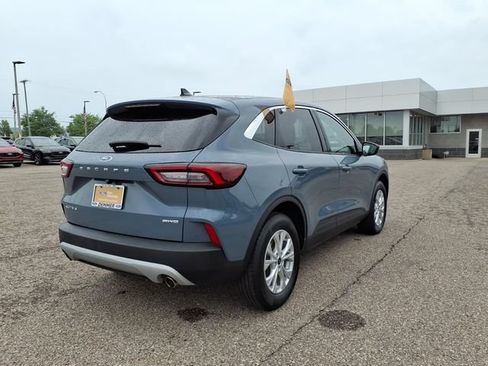 Certified 2024 Ford Escape Active AWD/4WD image 7