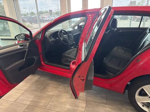 Used 2017 Volkswagen Golf Wolfsburg Edition FWD image 11