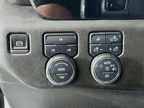 Used 2024 Chevrolet Silverado 3500 LT w/ Safety Package AWD/4WD image 10