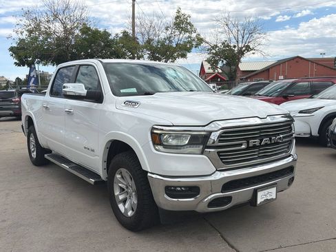 Used 2021 RAM 1500 Laramie AWD/4WD image 3