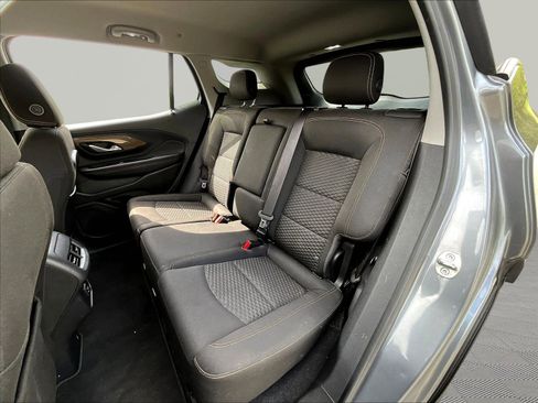 Used 2020 GMC Terrain SLE FWD image 21