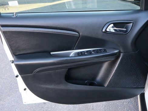 Used 2017 Dodge Journey Crossroad image 28