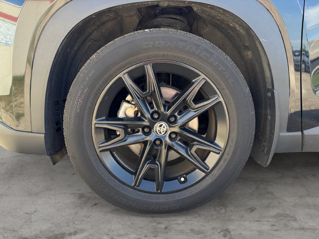 Certified 2026 Toyota Grand Highlander AWD Hybrid image 9