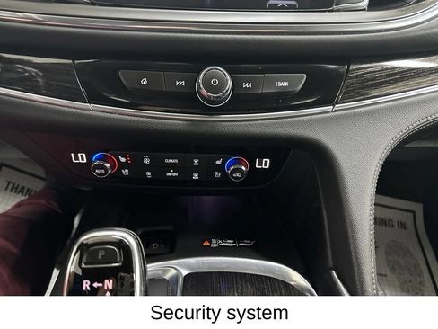 Used 2019 Buick Enclave Avenir w/ Avenir Technology Package AWD/4WD image 50