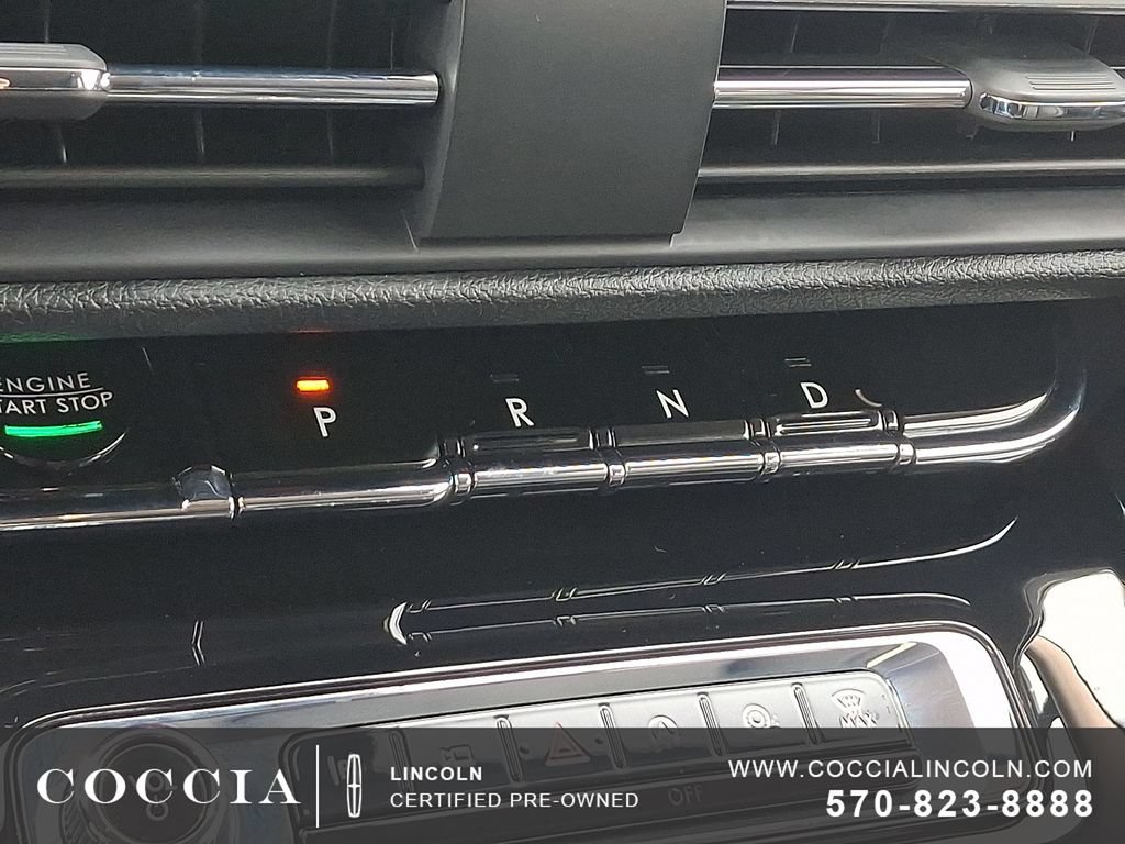 Certified 2023 Lincoln Corsair AWD w/ Equipment Group 101A image 16