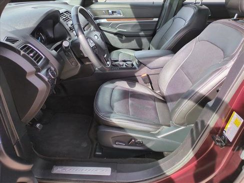 Used 2018 Ford Explorer Limited w/ Equipment Group 301A image 17