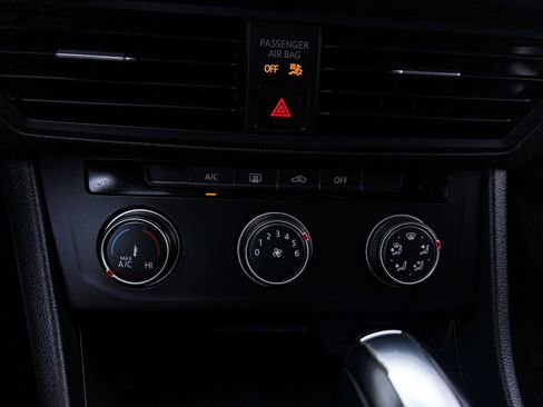 Used 2021 Volkswagen Jetta S FWD image 21