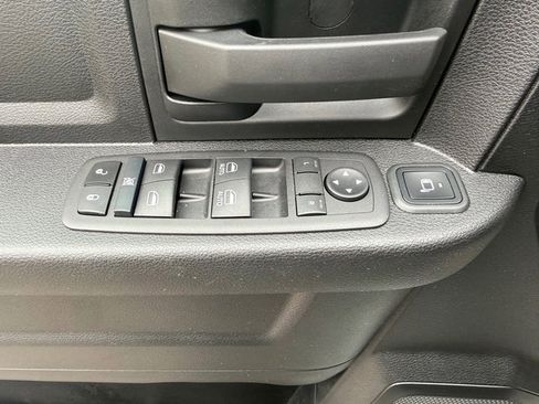 Used 2024 RAM 3500 Tradesman image 13