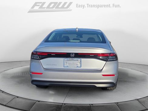 Certified 2025 Honda Accord LX image 6