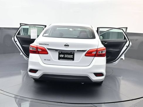 Used 2018 Nissan Sentra S FWD image 29