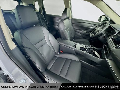 New 2026 Nissan Rogue SV image 28