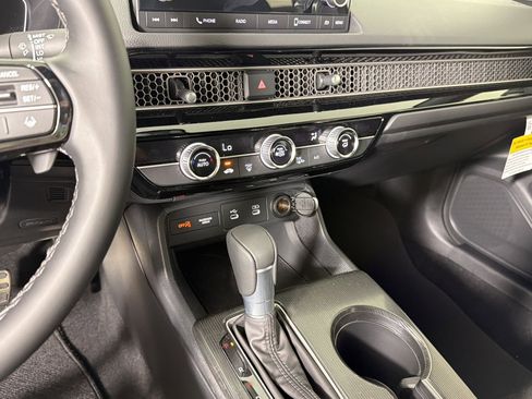 New 2026 Honda Civic Sport image 18