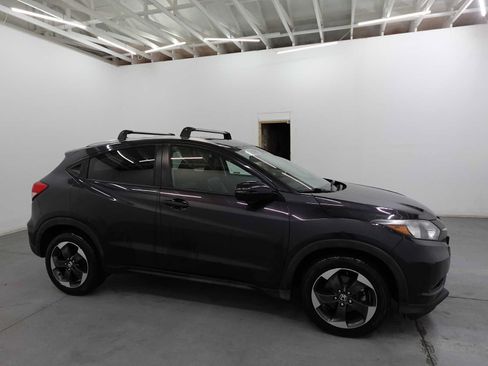 Certified 2018 Honda HR-V EX-L image 4