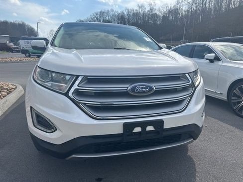 Used 2018 Ford Edge SEL w/ Equipment Group 201A image 6